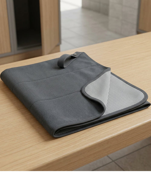 Zedro Double-Layer Mesh-Backed Training Towel 72 x 34 cm Graphite Mist - Lifestyle view